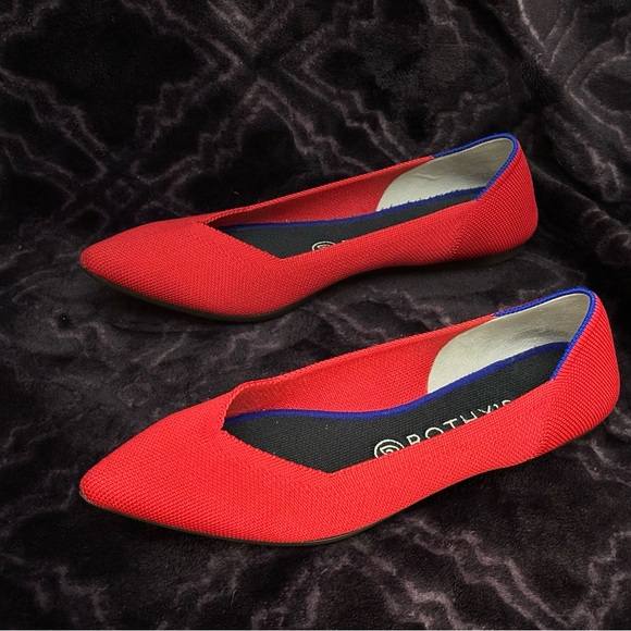 Red pointy Rothy’s - Picture 6 of 7
